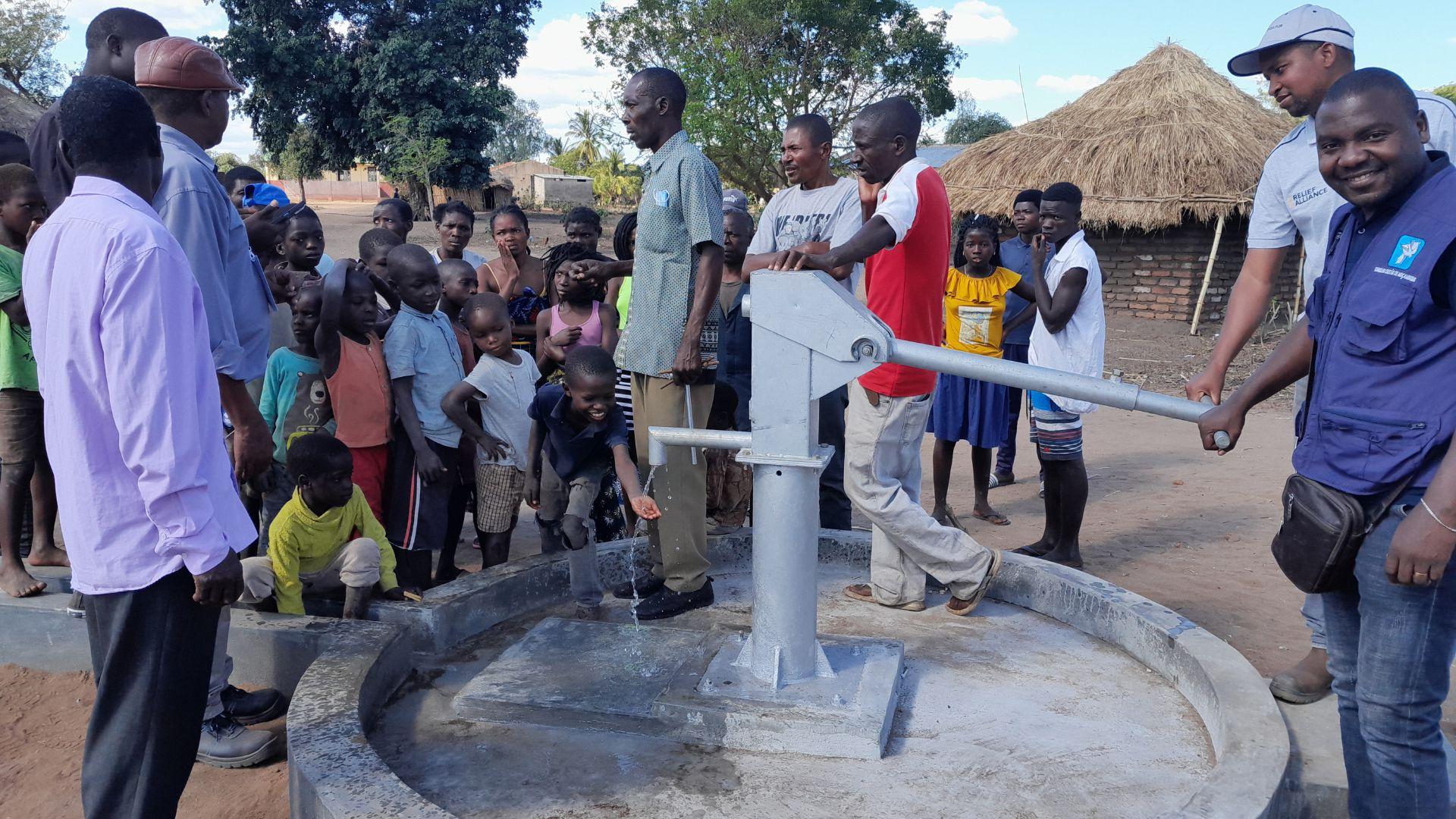 Nieuwe watervoorziening in Mozambique