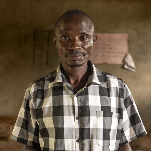 Pastor Yusuf van de baptistengemeenten in Lwengo.